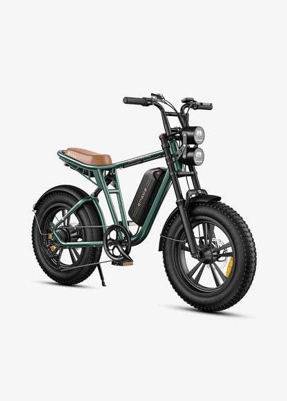 Elektrische fiets ENGWE M20, groen, zijaanzicht schuin rechtsvoor, enkele accu